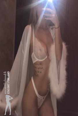 Aistillinen Neela  Escort Oulu