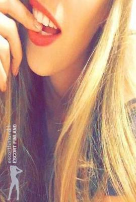 Hellä Aino  Escort Kaarina