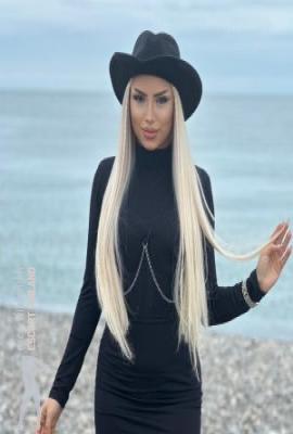 Lusya  Escort Helsinki